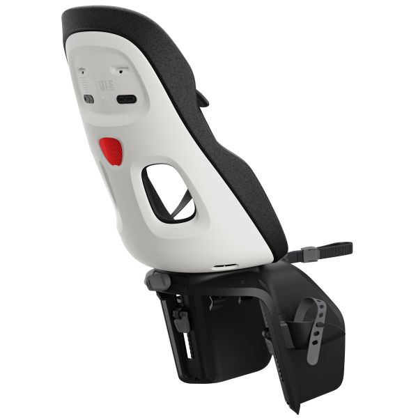 Thule Yepp Nexxt 2 Maxi fietszitje achter met dragerbevestiging, stevig en veilig voor kinderfietsritten.