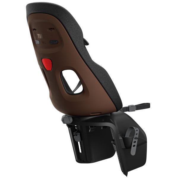 Fietsachterzitje Thule Yepp Nexxt 2 Maxi op dragerbevestiging, veilig en stevig voor kindertransport op fiets.
