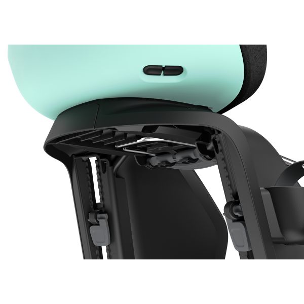 Thule Yepp Nexxt 2 Maxi kinderzitje achter voor framebevestiging, geschikt voor veilige fietsritten met kinderen.