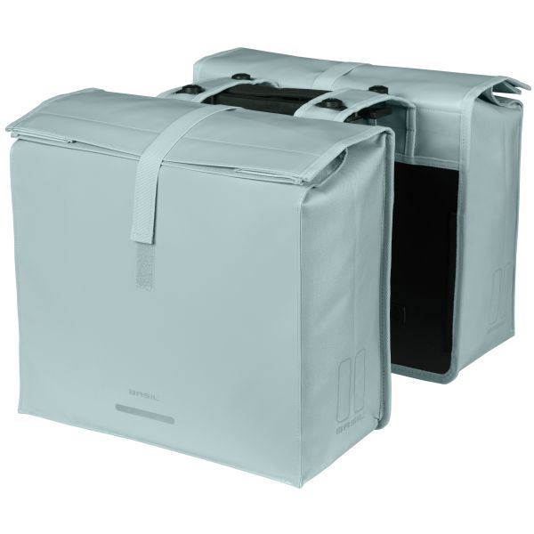 Dubbele Basil Urban Load Pro MIK fietstas in zwart, geschikt voor 50-64 liter, bevestiging met MIK-compatibel systeem.