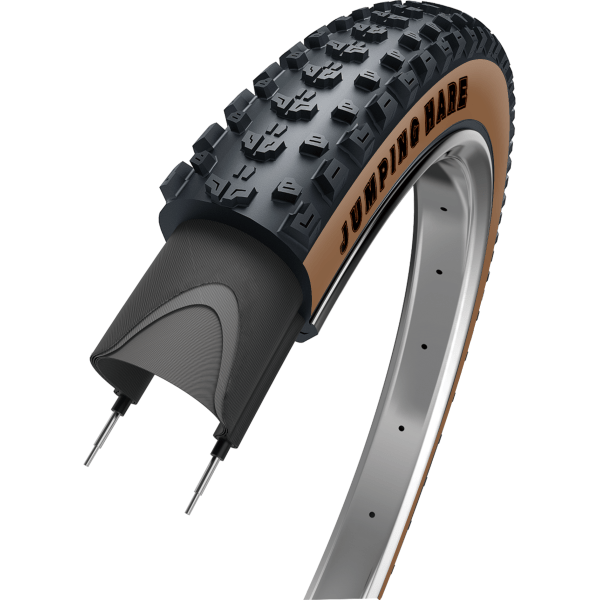 Edge Jumping Hare vouwband MTB band, tubeless ready, met stevige sidewanden en geschikt voor mountainbiken op ruige paden.