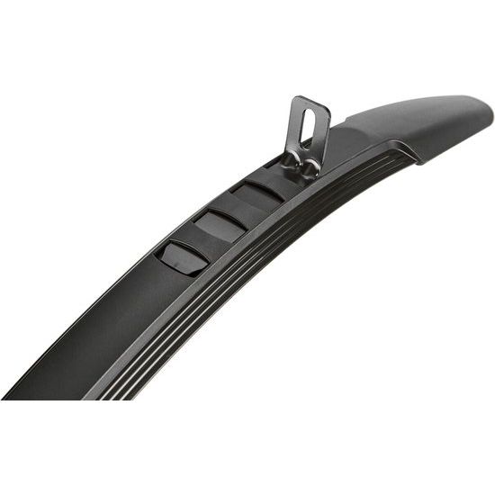 Zwarte SKS Velo 42 Urban 28" spatbordenset met PVC-stangen en 42 mm breedte, geschikt voor stadsfietsen