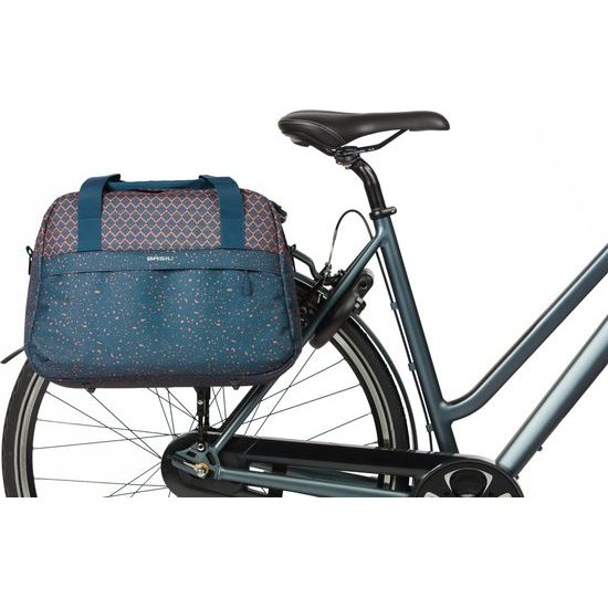 Basil Flair 18L fietsschoudertas met reflectie en hook-on bevestiging, geschikt voor één fietstas, zwart met reflecterende details