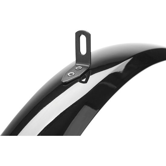 Zwarte SKS Bluemels Basic spatbordenset voor 20-inch fietsen, beschermt tegen water en modder tijdens het fietsen.
