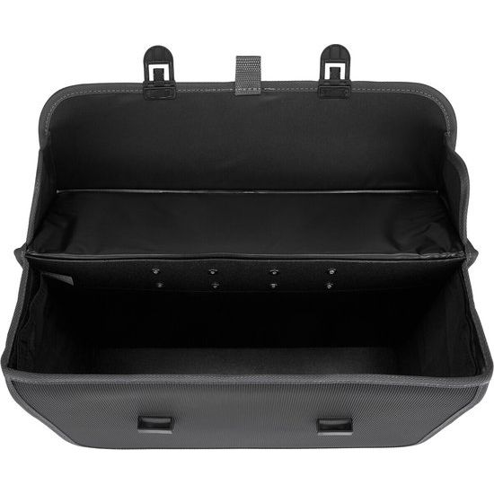 Basil Fietstas Malaga Xl 17 Liter 40 X16 X 31 Cm - Zwart