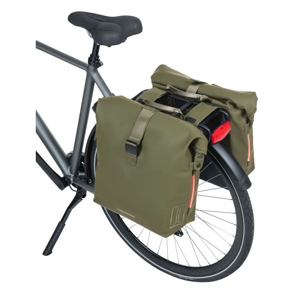 Basil Dubbele fietstas Soho Nordlicht met 41 liter capaciteit, zwart, voor aan fiets met afmetingen 31x13x37 cm