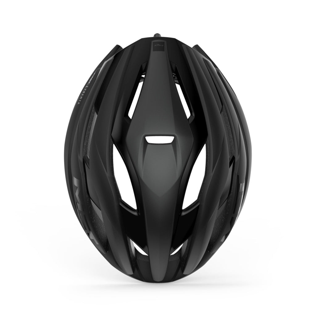 MET Trenta Mips racefietshelm met ventilatieopeningen en verstelbare band, ontworpen voor wielrenners.