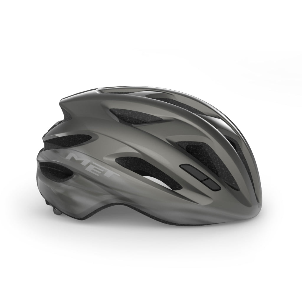 Racefiets helm MET Idolo, lichtgewicht en aerodynamisch, met ventilatiegaten voor optimale koeling.