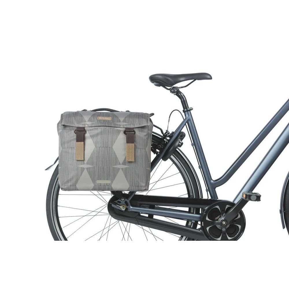 Groene Basil Elegance Mik dubbele fietstas met 40-49 liter capaciteit, geschikt voor fietstassen en bagage.