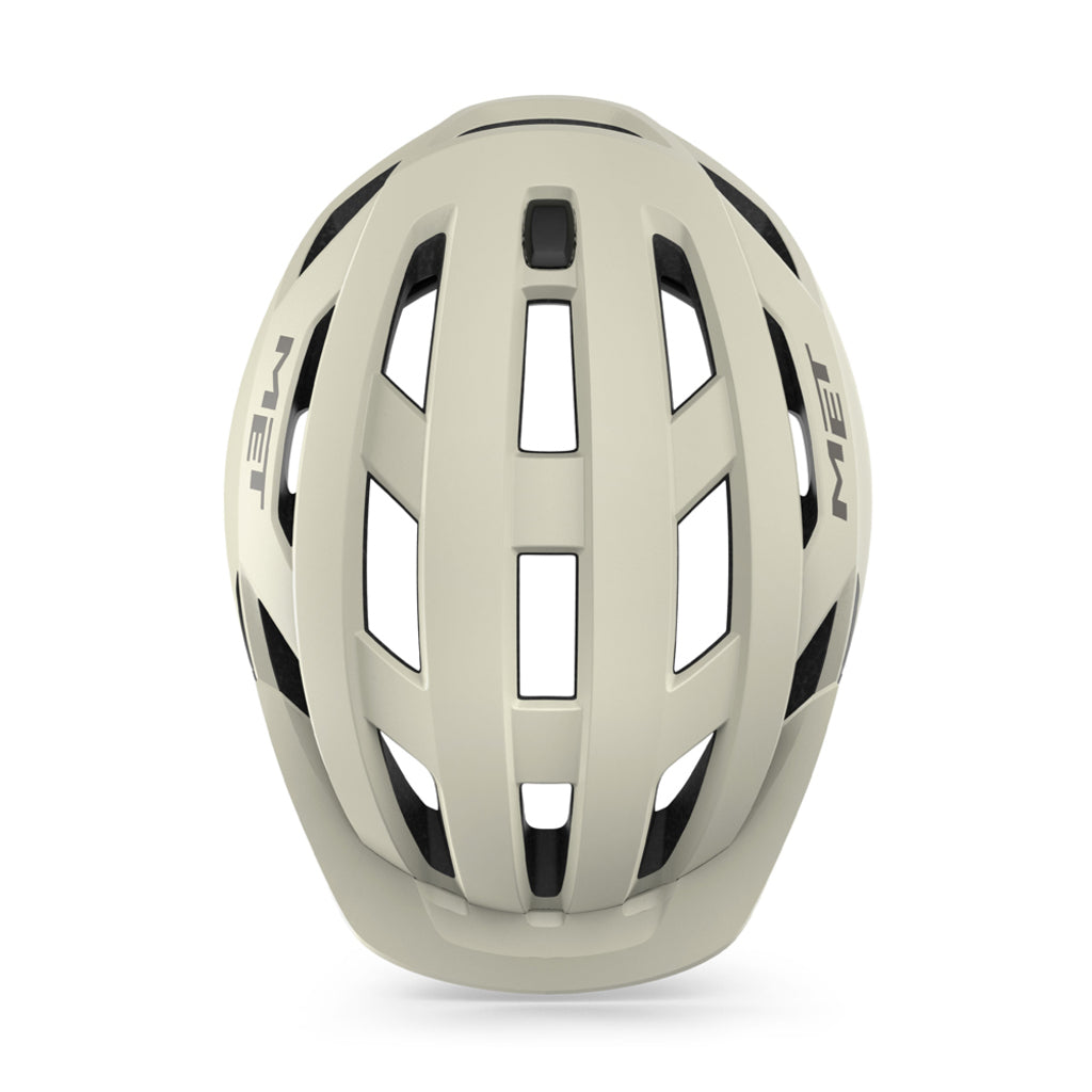 MET Allroad MTB helm met MIPS, zwarte fietshelm met ventilatieopeningen en verstelbare riem voor mountainbiken.