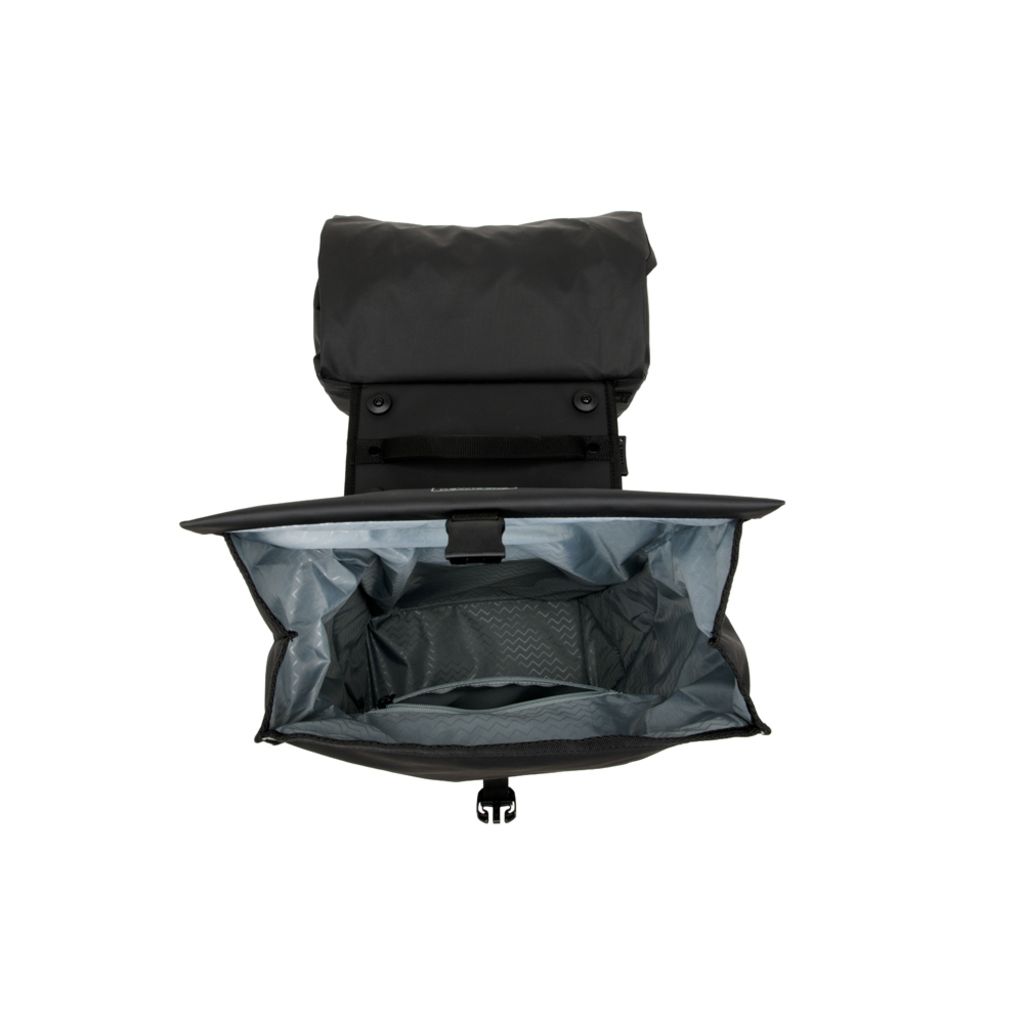 Dubbele fietstas New Looxs Leeds Double Mik 2.0 in zwart, met stevige bevestigingsriemen en ruimte voor 38 liter bagage.