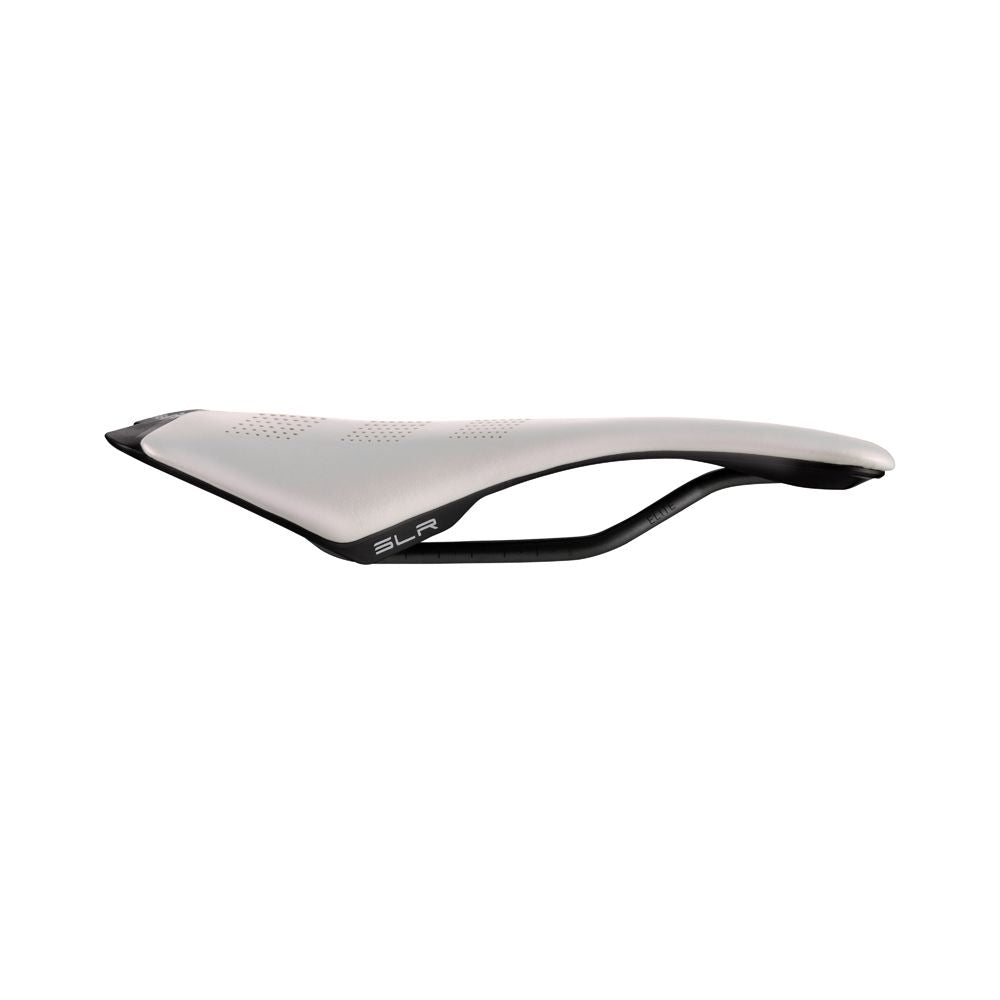 Selle Italia racefiets en MTB zadel, zwart en geel, met ergonomisch ontwerp en zachte bekleding voor comfort tijdens het fietsen