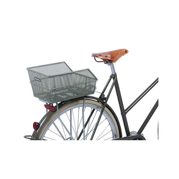 Basil Fietsmand Cento S Fm Met Vaste Montage 31 X 21 X 9 Cm - Olijfgroen - Le Coq Wielerartikelen