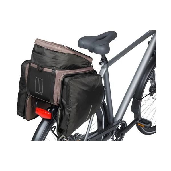 Basil Move Mik bagagedragertas met ruime capaciteit van 10-26 liter, zwart, geschikt voor fietstassen en reisbagage.