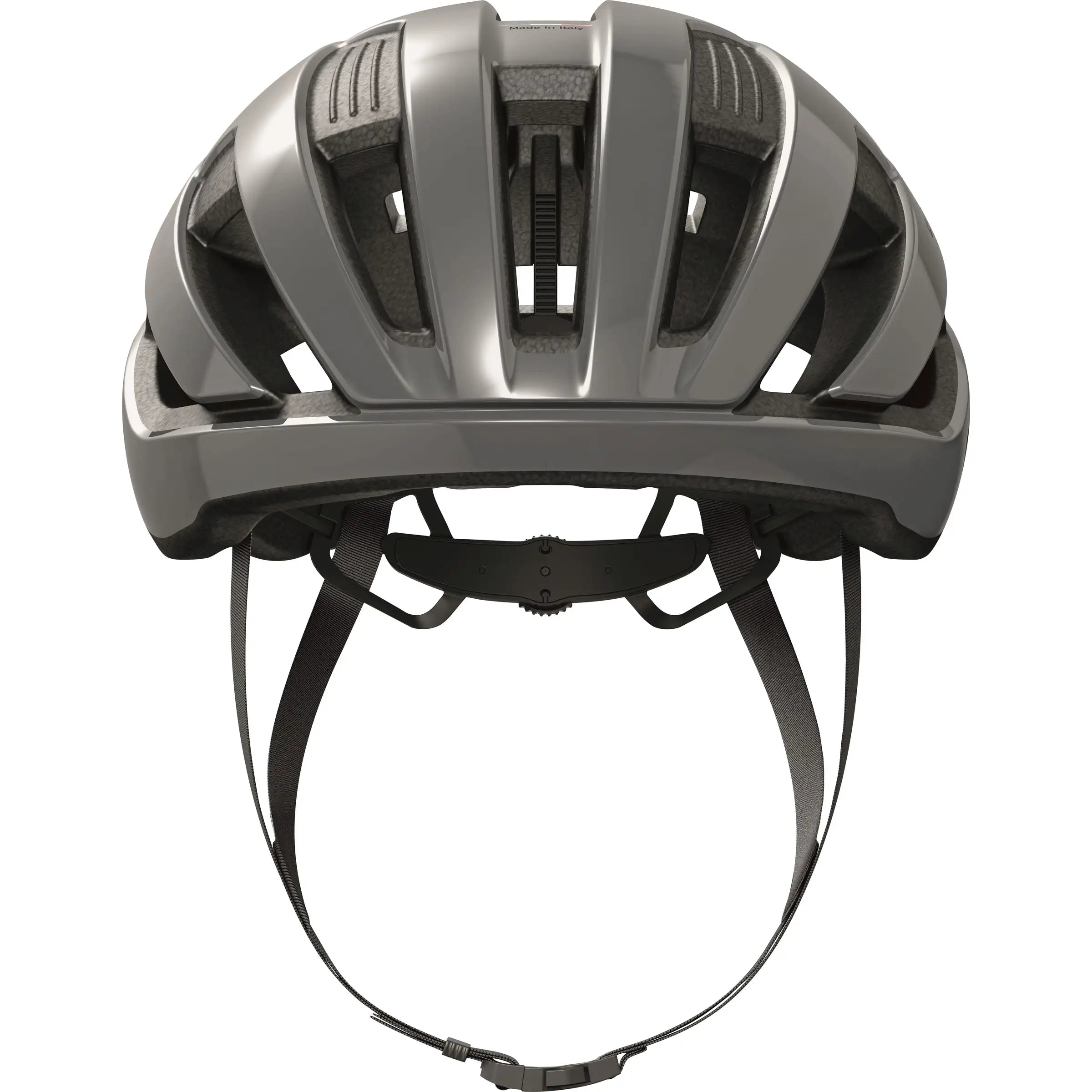 Abus Wingback racefietshoofdbescherming met aerodynamisch ontwerp en ventilerende opening voor wielrenners.