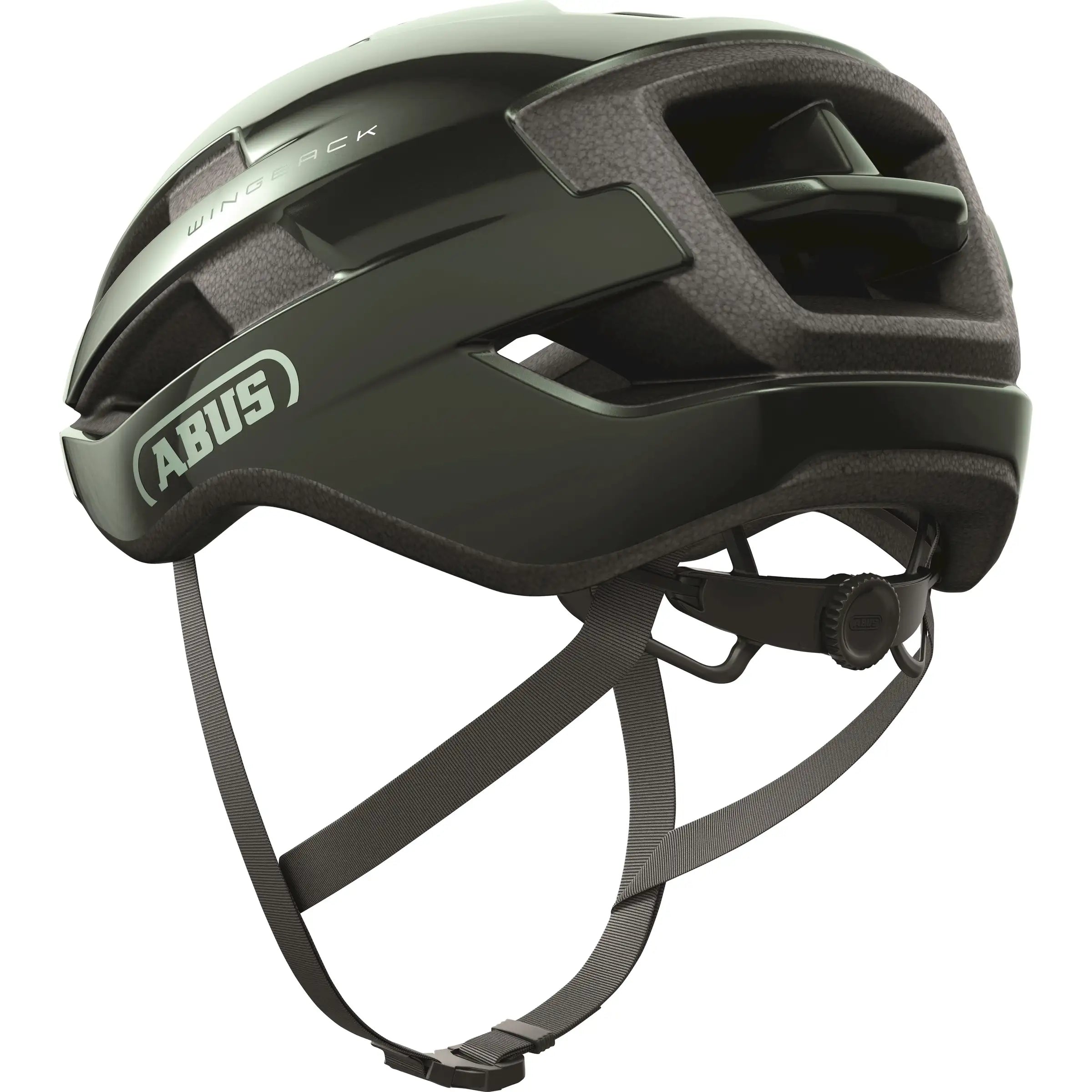 Abus Wingback racefietshelm met aerodynamisch ontwerp en ventilatieopeningen, geschikt voor wielrenners, in zwart en wit.