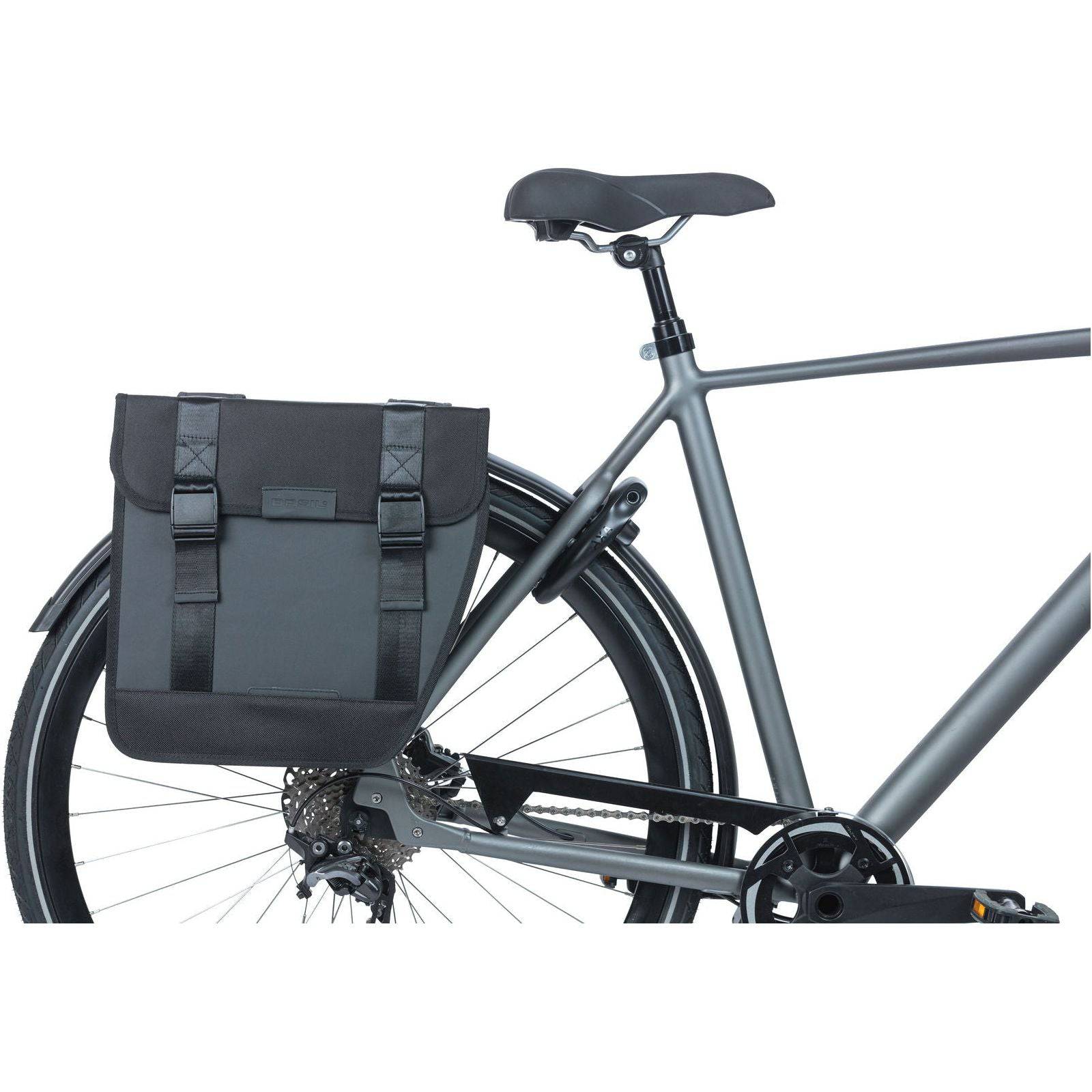 Basil Dubbele Fietstas Tour Waterproof 28 Liter 34 X 14 X 34 Cm - Zwart - Le coq wielerartikelen