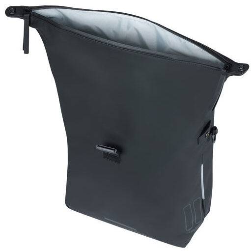 Basil Fietsschoudertas Soho Mik Side 17 Liter 16 X 32 X 37 Cm - Le coq wielerartikelen