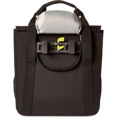 Basil Fietstas Go-Single 18 Liter 33 X 17 X 41 Cm - Zwart - Le coq wielerartikelen