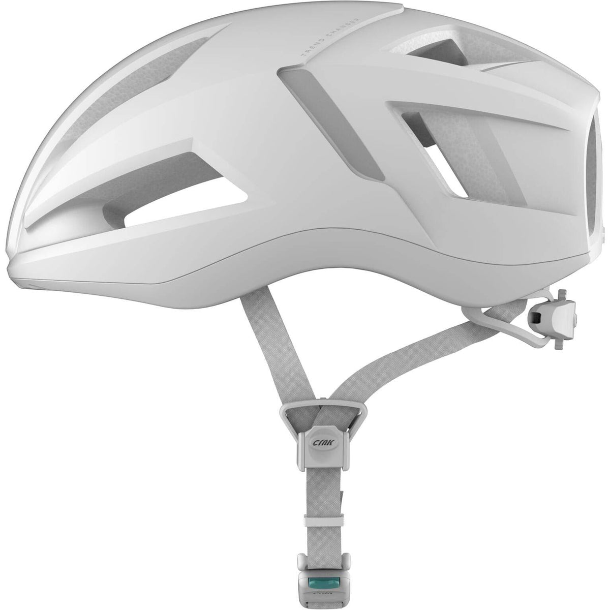 Crnk New Artica racefietshelm met aerodynamisch ontwerp en ventilatieopeningen, geschikt voor wielrenners.