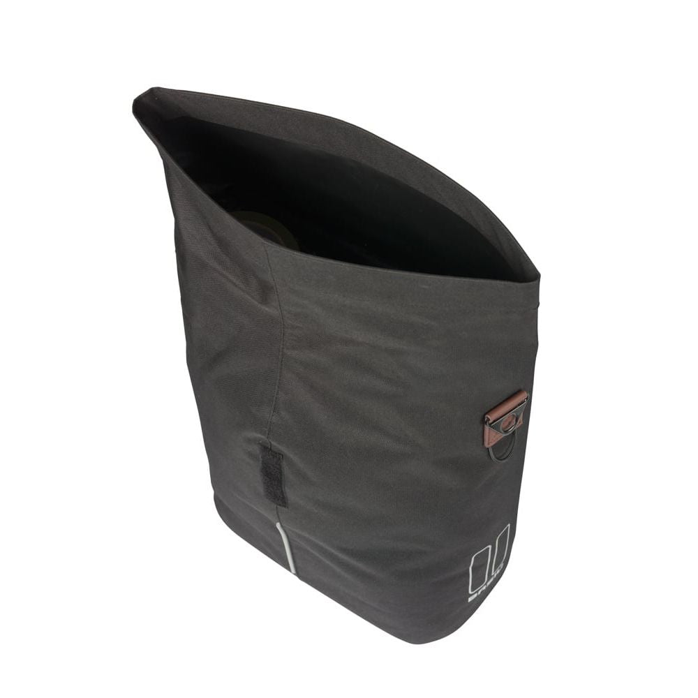 Basil Shopper City MIK Studs 14-16L - Le Coq Wielerartikelen