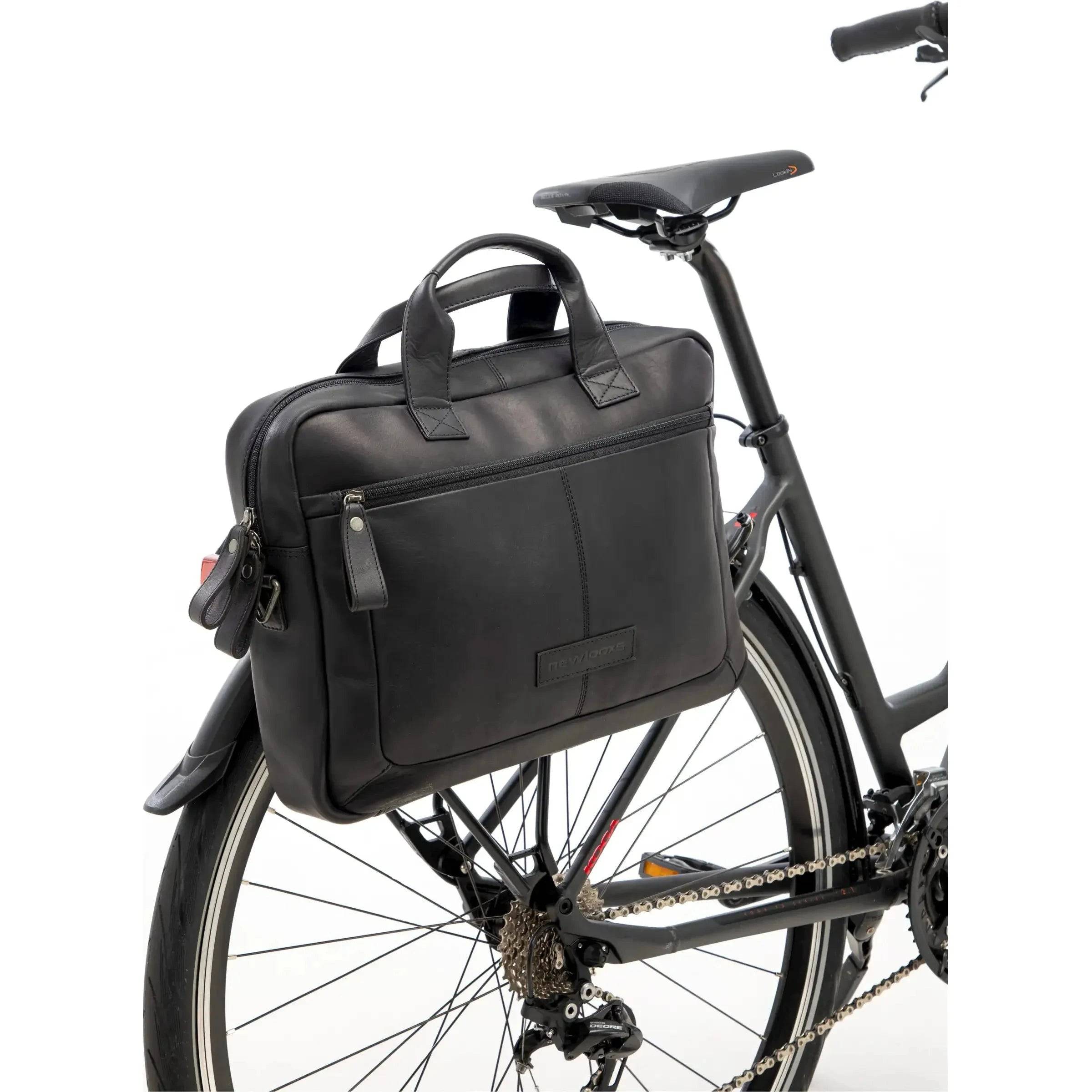 New Looxs Laptoptas Luko 7.5 Liter - 42 X 6 X 30 Cm - Gemaakt Van Luxe Leder - Le Coq Wielerartikelen