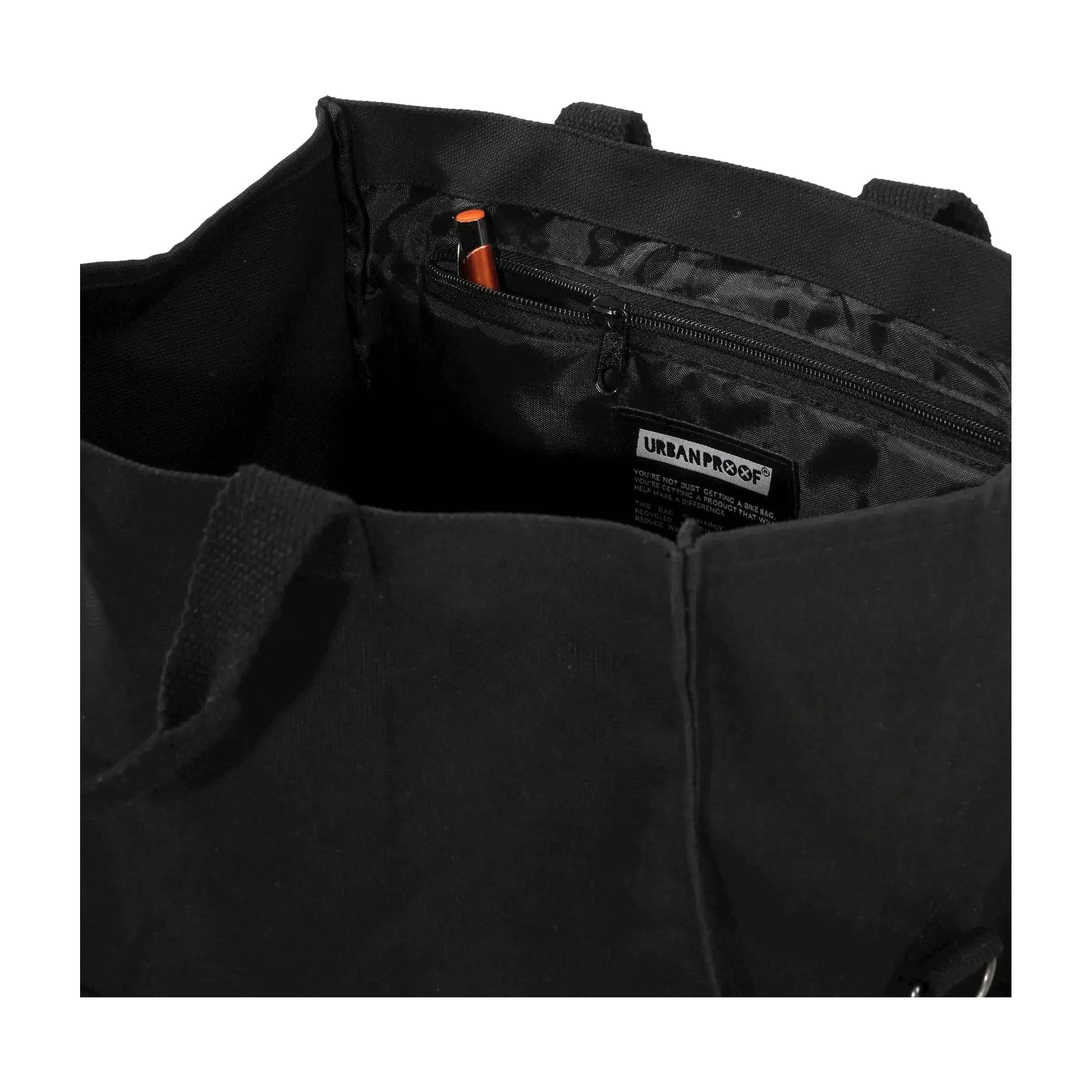 Urban Proof Gerecyclede Fietstas City Tote Bag 22 Liter 36 X 32 X 19Cm - Zwart - Le Coq Wielerartikelen