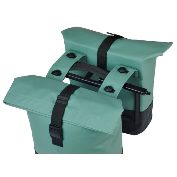 Basil Dubbele Fietstas Cove MIK 28-32L 14 x 29 x 36 cm - Le Coq Wielerartikelen