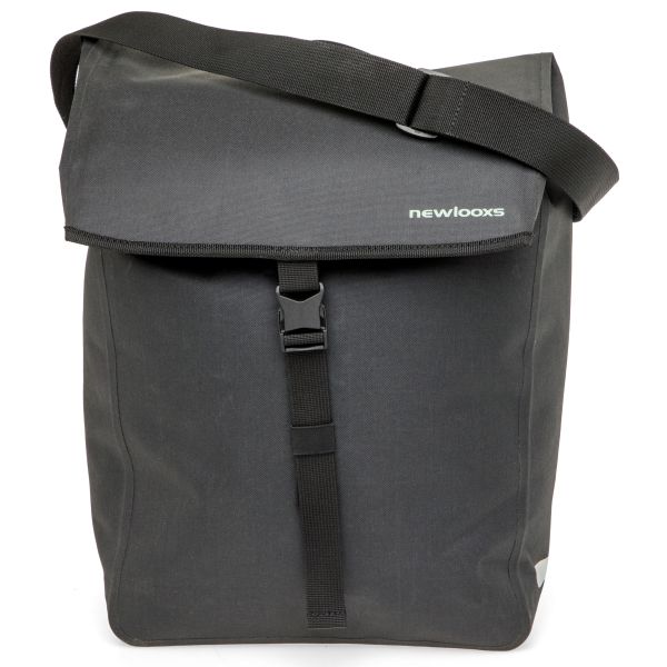 Enkele fietstas van New Looxs Hamar Single in anthraciet, 19 liter, met afmetingen 32x16x40 cm, zichtbaar in de afbeelding.