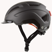 KED Pedalon E-bike helm met geïntegreerd achterlicht en ventilatieopeningen, zwart, voor veilig fietsen op de weg.