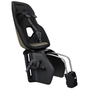 Thule Yepp Nexxt 2 Maxi achterfietsstoeltje voor frame montage, comfortabel en veilig achter op de fiets geplaatst.
