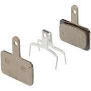 Shimano B05S resin schijfremblokjes set voor fietsremmen op een witte achtergrond.