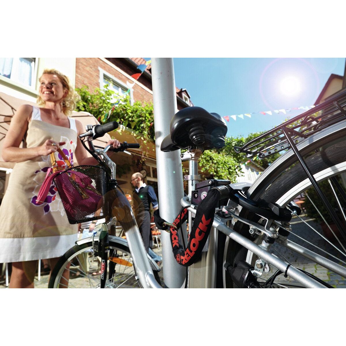 Trelock Ringslot RS 351 Retractable Key - Le Coq Wielerartikelen