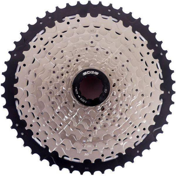 Zilveren en zwarte Edge Cassette Csm9012 12-speed, Hyperglide-compatibel, voor racefietsen en mountainbikes.