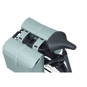 Basil Urban Load Pro dubbele fietstas met capaciteit van 50-64 liter, zwart en waterbestendig, bevestiging aan bagagedrager
