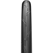 Zwarte Continental Contact Urban SafetyPro Breaker 28-inch E-bike buitenband met extra bescherming en grip.