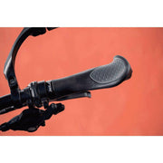 Zwart/grijs XLC Ergo Gr-S22 handvatten voor fiets, 135/92 mm, geplaatst op fietsstel, comfortabele grip en ergonomisch design
