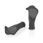 Zwart/grijs XLC Ergo Gr-S22 handvatten met 135/92 mm lengte, geschikt voor fietscomfort en grip.