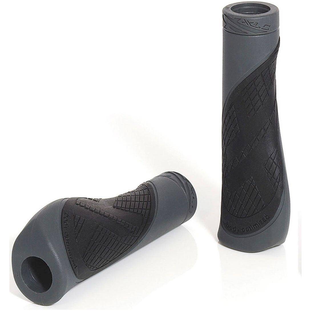 Zwart/grijs XLC Comfort Handvat Bo2 voor fiets, 135/92mm, zichtbaar op de afbeelding.