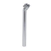 Aluminium setback zadelpen XLC SP-R07, 350 mm, zichtbaar met bevestigingsclip en verlengde steun voor fietscomfort.