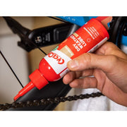 CyclOn DRY Weather Lube smeermiddel in een 125 ml druppelflacon, ideaal voor droge weersomstandigheden en fietsreparaties