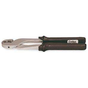 Rvs kettingpons van Cyclus, breedte 1/2 inch en dikte 1/8 inch, zichtbaar in een close-up afbeelding