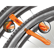 Set van drie Icetoolz bandenlichters met 64P3 ontwerp voor het losmaken en repareren van autobanden.