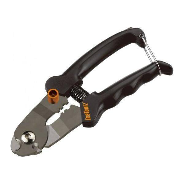 Icetoolz kabelkniptang 67A5 Pro, handgereedschap voor het knippen van elektrische draden, zwart met gele handgrepen.