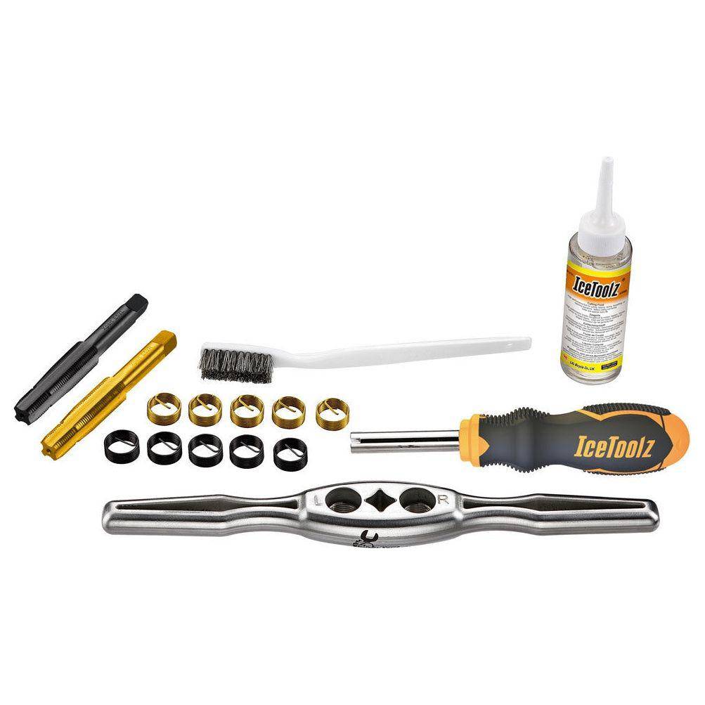 Icetoolz Xpert E521 reparatieset voor pedaalas, inclusief crankstel en pedaal, geschikt voor fietsreparaties.