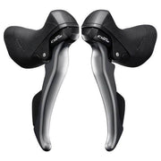 Shimano Claris ST-R2000 remhendelset voor 8-speed dubbele bediening in grijs en zwart, geschikt voor racefietsen.