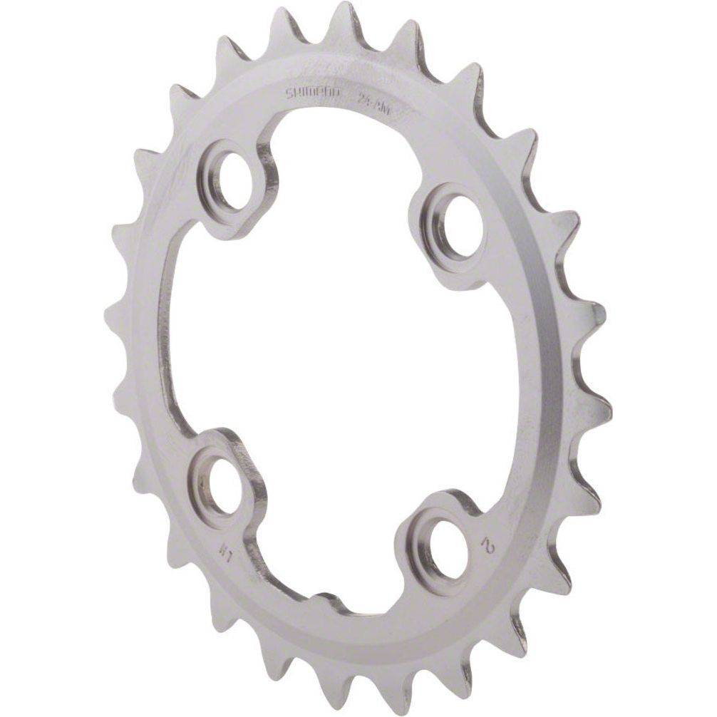 Shimano Deore XT FC-M785 24-Tand kettingblad in zilver voor 10-speed fiets, zichtbaar met tandprofiel en montagegaten.
