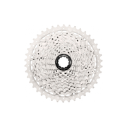 Zachte Sunrace 10-speed cassette CSMS3 met 11-46T voor fiets, zichtbaar met metalen tandwielen en stevige constructie