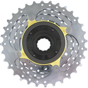 Verchroomde Sunrace Freewheel 9-speed Mfex9 11-32T voor racefietsen en mountainbikes, met meerdere tandwielen voor soepele schakeling.