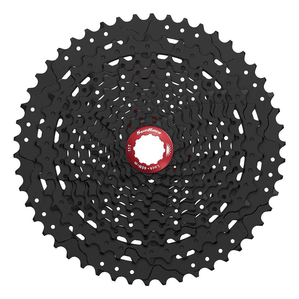 Zwarte Sunrace 11-speed cassette CSMX80 11-51T met metalen tandwielen voor racefietsen en mountainbikes.